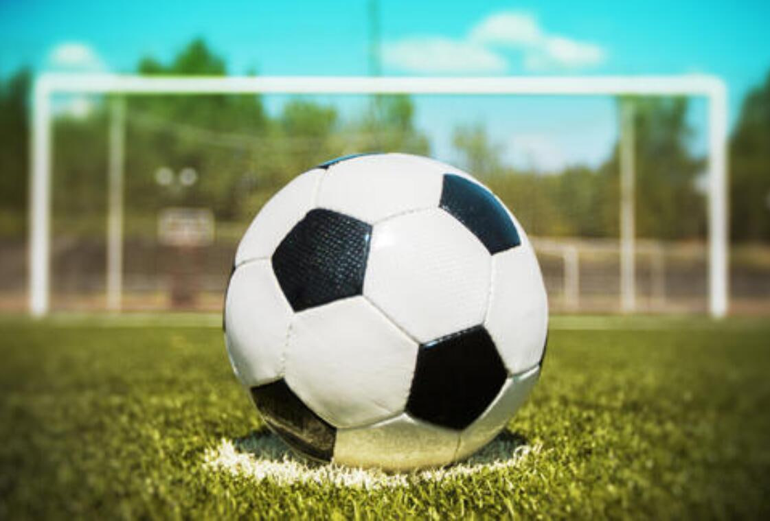 数据分析师使用足彩数据工具